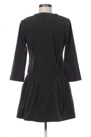 Rochie Review, Mărime S, Culoare Gri, Preț 78,99 Lei