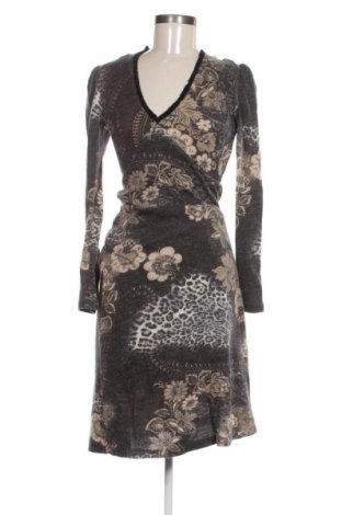 Рокля Rosita, Размер M, Цвят Многоцветен, Цена 14,31 €