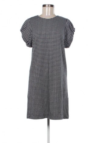 Šaty  S.Oliver, Velikost M, Barva Vícebarevné, Cena  639,00 Kč