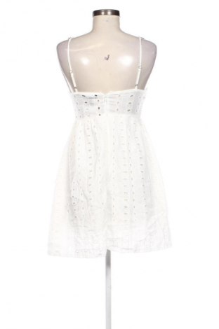 Рокля SBetro, Размер M, Цвят Многоцветен, Цена 28,10 €