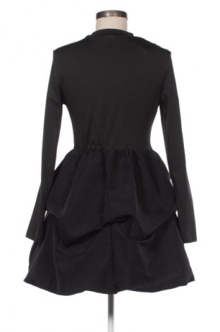 Šaty  SHEIN, Veľkosť M, Farba Čierna, Cena  17,95 €