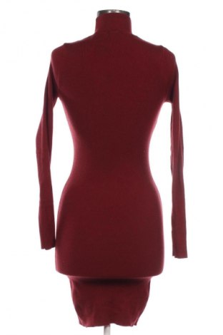 Рокля SHEIN, Размер S, Цвят Червен, Цена 27,19 €