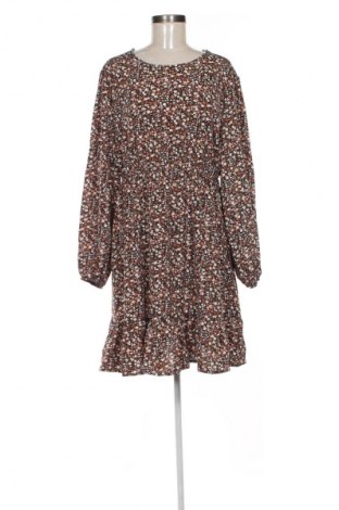 Sukienka SHEIN, Rozmiar XL, Kolor Kolorowy, Cena 42,99 zł