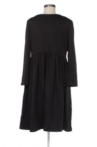 Рокля SHEIN, Размер XL, Цвят Черен, Цена 10,84 €