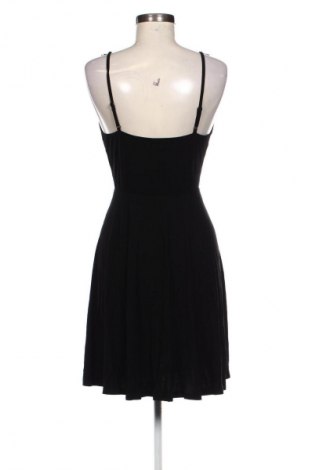 Рокля SHEIN, Размер M, Цвят Черен, Цена 29,36 €