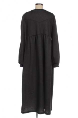 Šaty  SHEIN, Velikost L, Barva Šedá, Cena  879,00 Kč