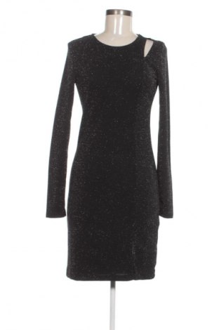 Рокля Sinsay, Размер L, Цвят Черен, Цена 7,57 €