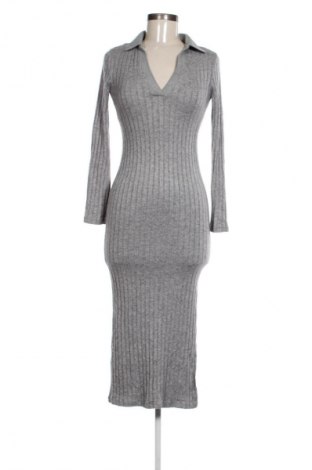 Рокля Sinsay, Размер XS, Цвят Сив, Цена 8,69 €