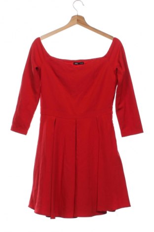 Sukienka Sinsay, Rozmiar M, Kolor Czerwony, Cena 107,99 zł