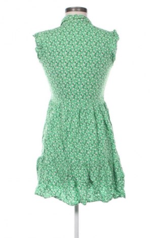 Рокля Stradivarius, Размер S, Цвят Многоцветен, Цена 15,33 €