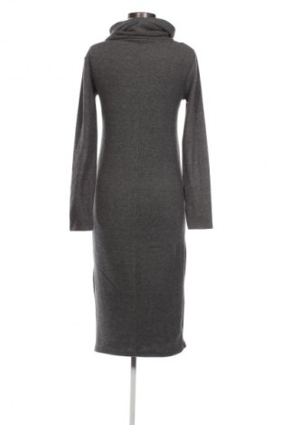 Φόρεμα Stradivarius, Μέγεθος L, Χρώμα Γκρί, Τιμή 13,99 €