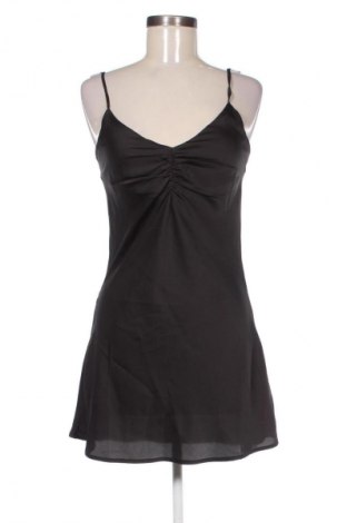 Kleid Stradivarius, Größe XS, Farbe Schwarz, Preis € 10,99