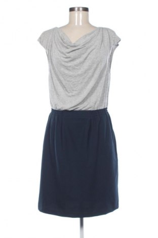 Рокля Tommy Hilfiger, Размер M, Цвят Многоцветен, Цена 24,12 €