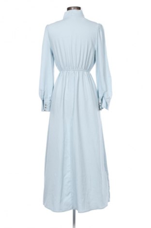 Рокля Trendyol, Размер XS, Цвят Син, Цена 35,27 €