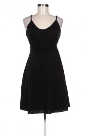 Рокля Trendyol, Размер L, Цвят Черен, Цена 44,76 €