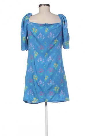 Φόρεμα Trendyol, Μέγεθος M, Χρώμα Πολύχρωμο, Τιμή 19,90 €