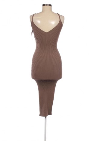 Sukienka Trendyol, Rozmiar M, Kolor Beżowy, Cena 160,15 zł