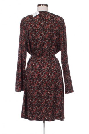 Рокля In Extenso, Размер XXL, Цвят Многоцветен, Цена 11,75 €