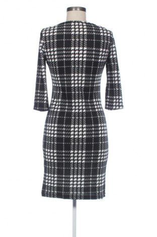 Φόρεμα Unbranded, Μέγεθος S, Χρώμα Πολύχρωμο, Τιμή 5,99 €