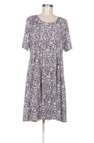 Рокля Unbranded, Размер 3XL, Цвят Многоцветен, Цена 13,80 €
