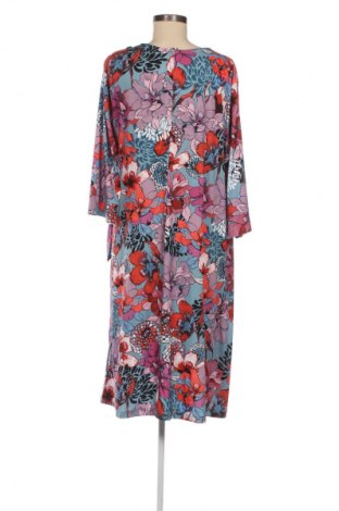 Рокля Unbranded, Размер XXL, Цвят Многоцветен, Цена 29,30 €