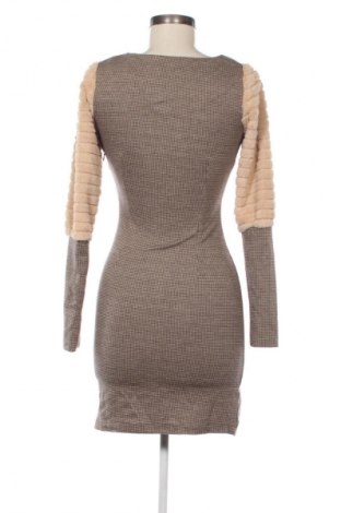 Рокля Unbranded, Размер S, Цвят Многоцветен, Цена 8,18 €