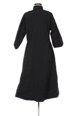 Рокля Uniqlo, Размер M, Цвят Черен, Цена 16,87 €