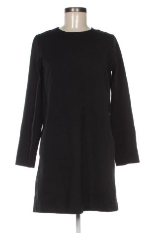 Рокля United Colors Of Benetton, Размер L, Цвят Черен, Цена 8,69 €