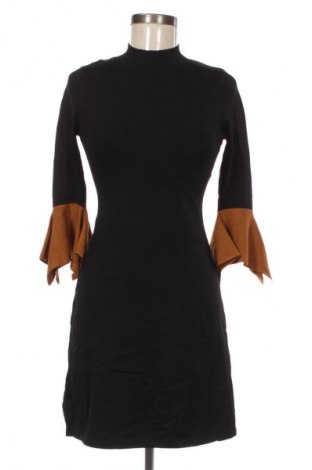 Рокля Urban Revivo, Размер M, Цвят Черен, Цена 6,13 €