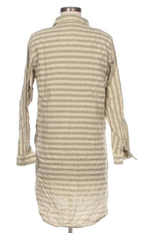 Рокля VILA, Размер M, Цвят Многоцветен, Цена 13,29 €