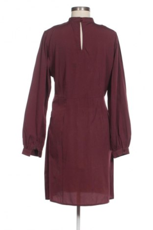 Рокля VILA, Размер M, Цвят Червен, Цена 10,22 €