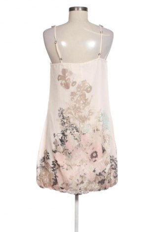 Рокля VILA, Размер L, Цвят Многоцветен, Цена 11,75 €