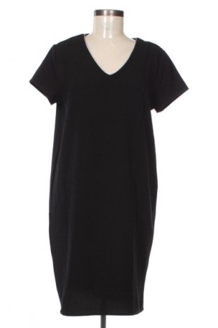 Ruha VILA, Méret L, Szín Fekete, Ár 3 439 Ft