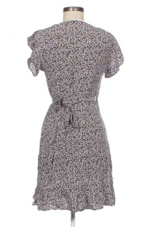Рокля VILA, Размер M, Цвят Многоцветен, Цена 7,15 €