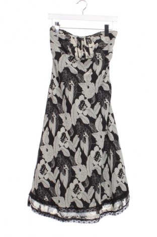 Рокля VILA, Размер M, Цвят Многоцветен, Цена 12,78 €