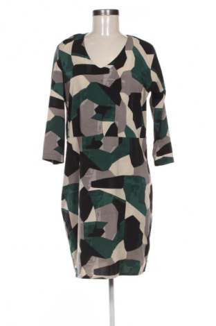 Рокля Vero Moda, Размер M, Цвят Многоцветен, Цена 11,24 €