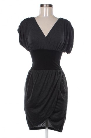 Рокля Vero Moda, Размер S, Цвят Многоцветен, Цена 32,21 €