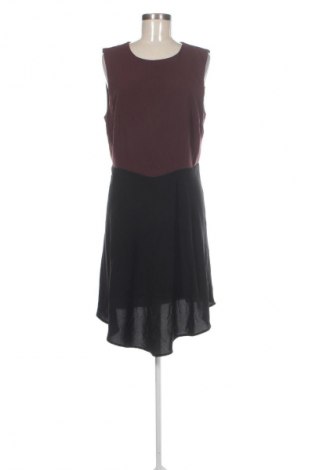 Рокля Vero Moda, Размер XL, Цвят Многоцветен, Цена 10,73 €