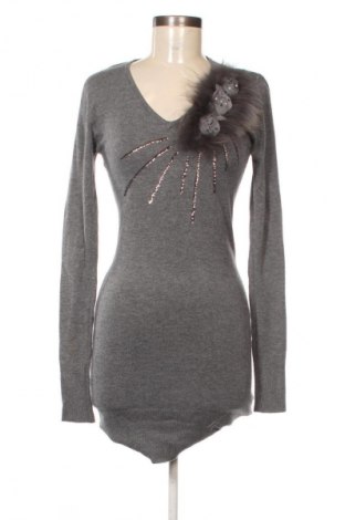 Рокля Verty, Размер L, Цвят Сив, Цена 19,26 €