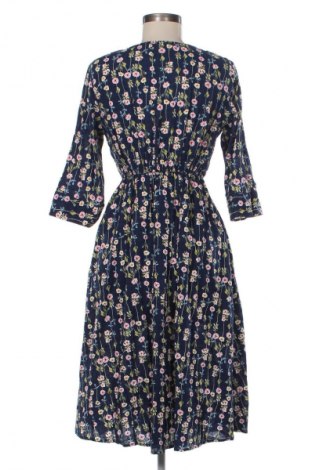 Рокля Wiya, Размер M, Цвят Многоцветен, Цена 25,05 €