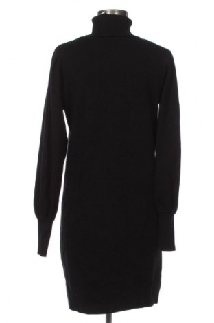 Šaty  Y.A.S, Velikost M, Barva Černá, Cena  209,00 Kč