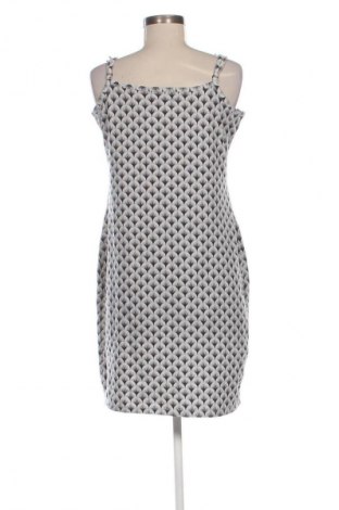 Рокля Yessica, Размер M, Цвят Многоцветен, Цена 7,93 €