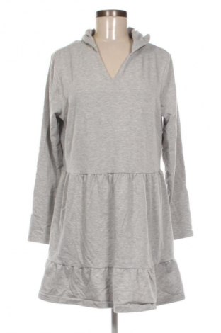 Šaty  Yessica, Velikost M, Barva Šedá, Cena  49,00 Kč