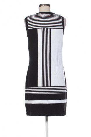 Рокля Yessica, Размер M, Цвят Многоцветен, Цена 14,31 €