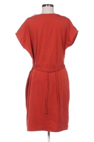 Рокля Yessica, Размер L, Цвят Червен, Цена 18,40 €