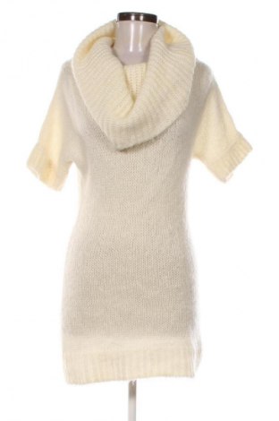 Rochie Zara, Mărime M, Culoare Ecru, Preț 64,99 Lei