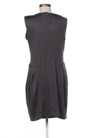 Рокля Zara, Размер L, Цвят Сив, Цена 13,80 €