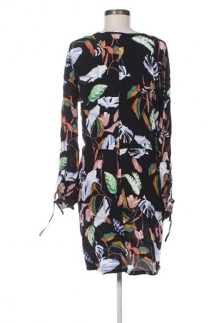 Šaty  mbyM, Velikost M, Barva Vícebarevné, Cena  449,00 Kč