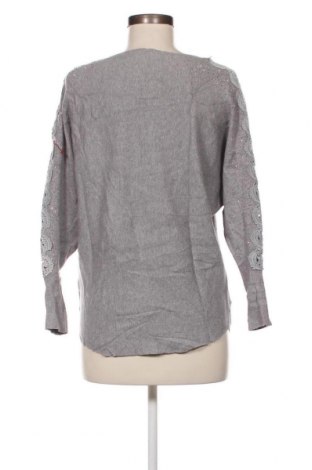 Dámský svetr Unbranded, Velikost M, Barva Šedá, Cena  99,00 Kč