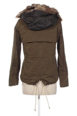 Kurtka damska Zara Trafaluc, Rozmiar S, Kolor Zielony, Cena 24,99 zł